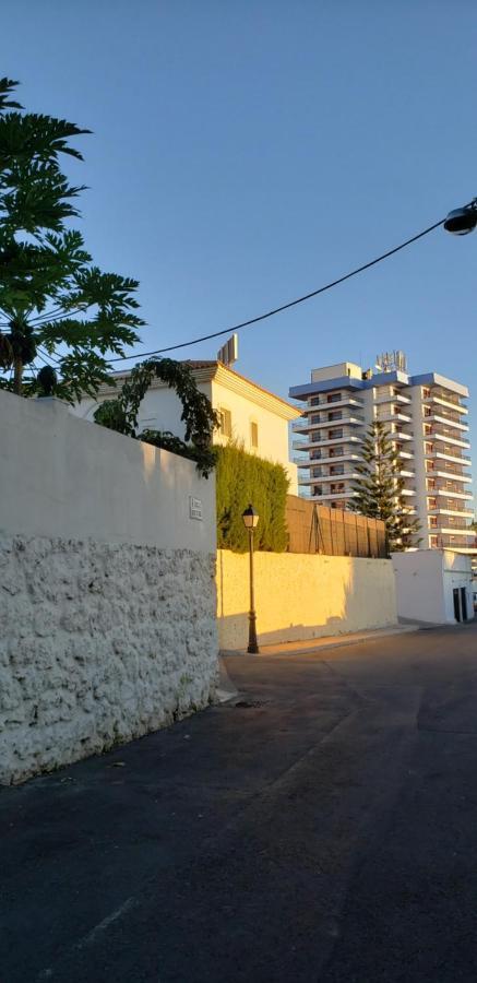 Вилла Casa Feliz Торремолинос Экстерьер фото